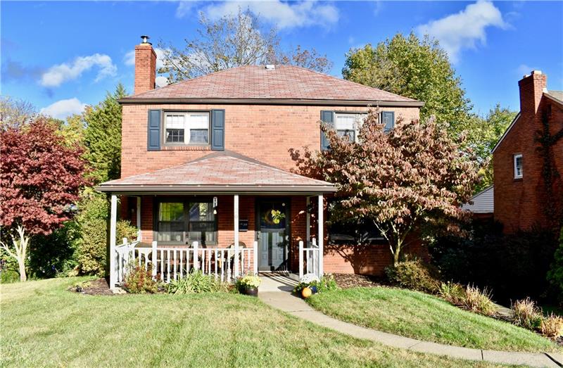 26 Robinhood Road Pittsburgh, PA 15220 - Photo 1 of 25 Welcome to 26 Robinhood Road in the heart of Greentree, a great location, close to everything! A move-in ready home with numerous updates throughout. Just unpack and feel at home! Charming, tastefully done and so much more!