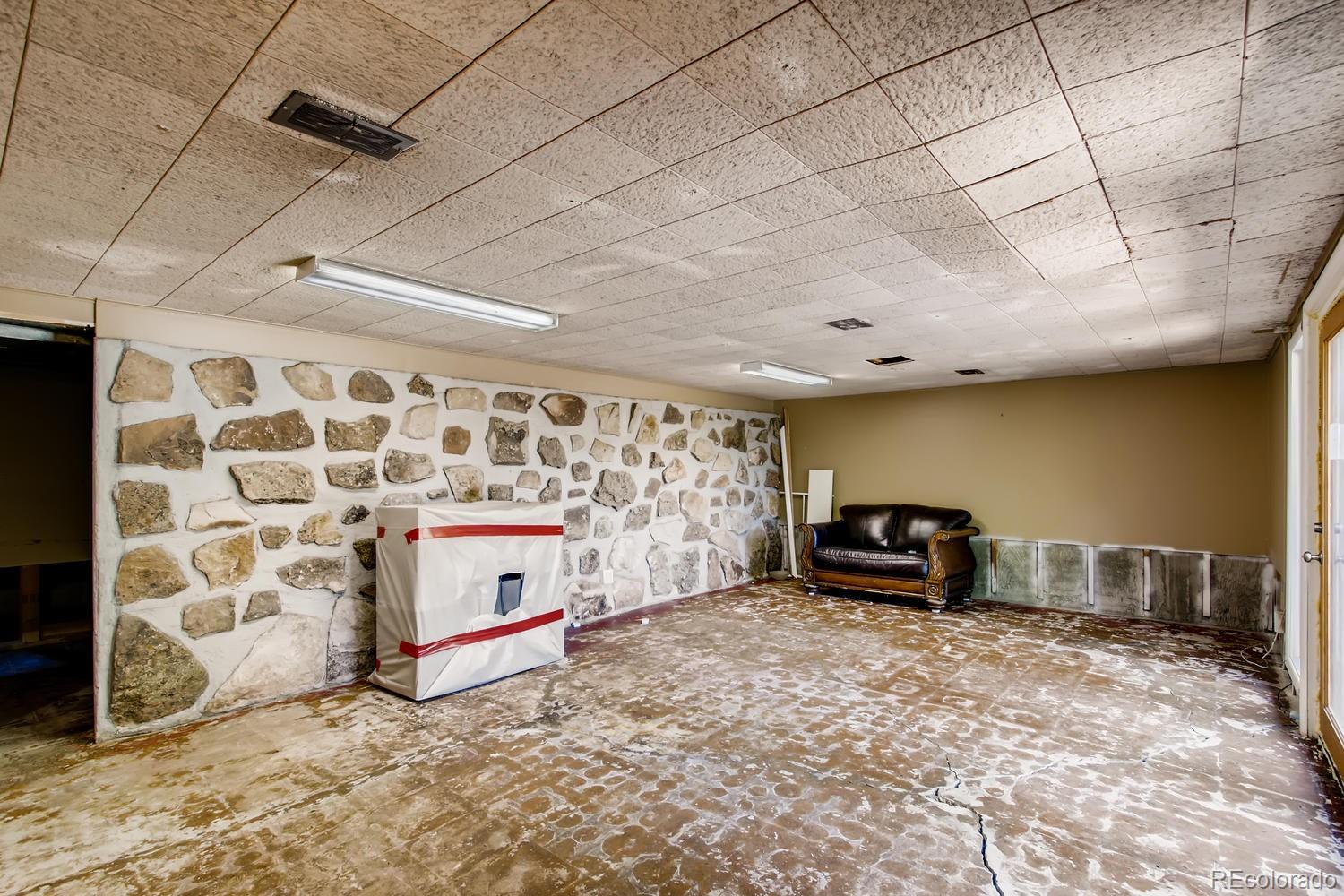14575 Crabapple Road Golden, CO 80401 - Photo 12 of 21 Gallery Image 12