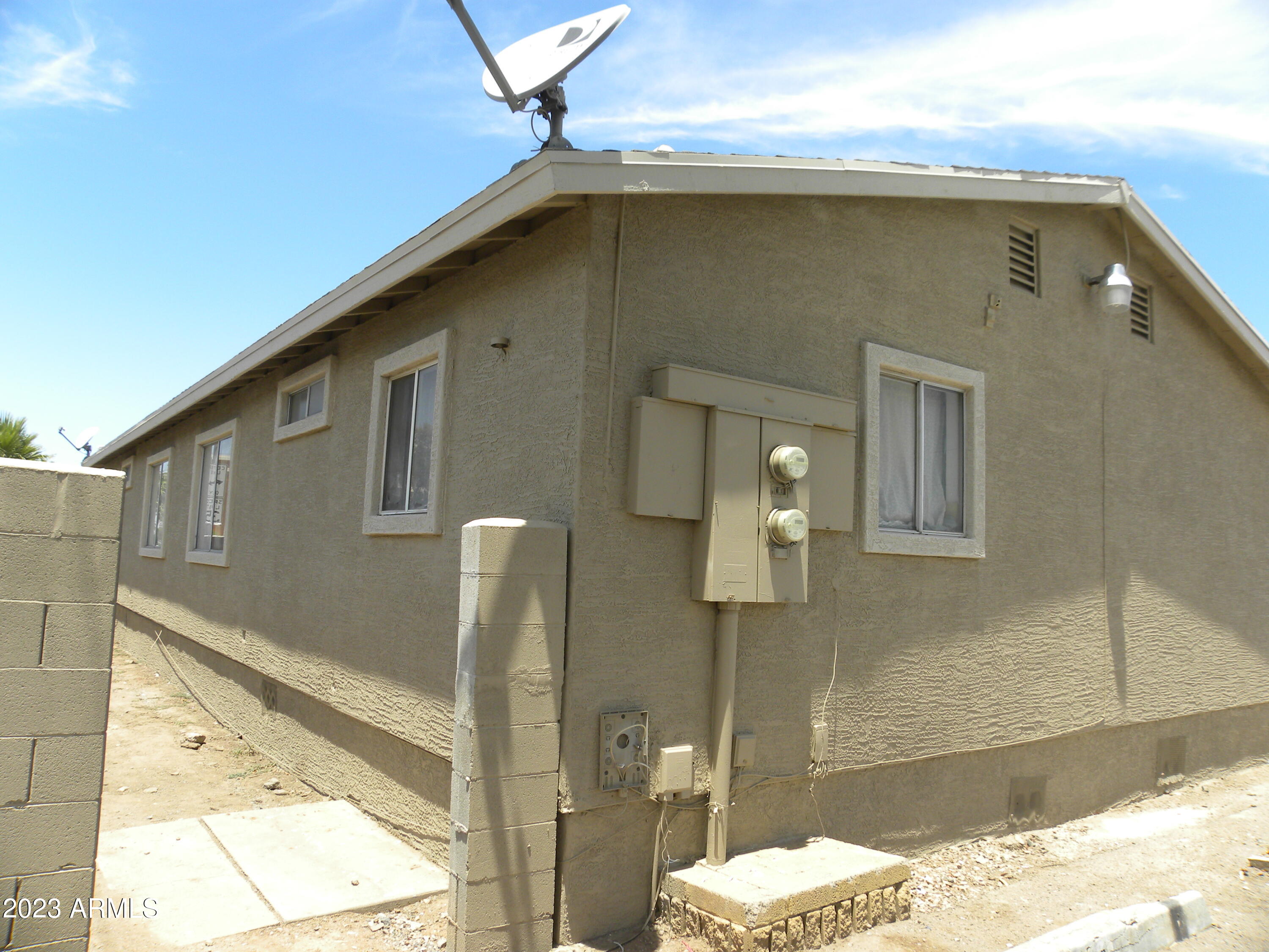 1002 North 27th Place Phoenix, AZ 85008 - Photo 19 of 57 DSCN3667