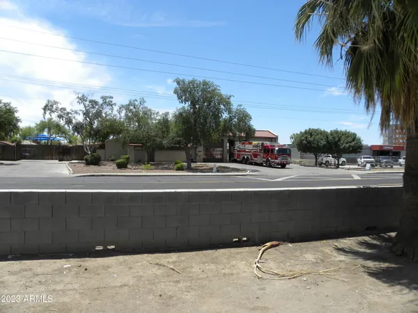 $1,635,000 | 1002 North 27th Place, Phoenix, AZ 85008