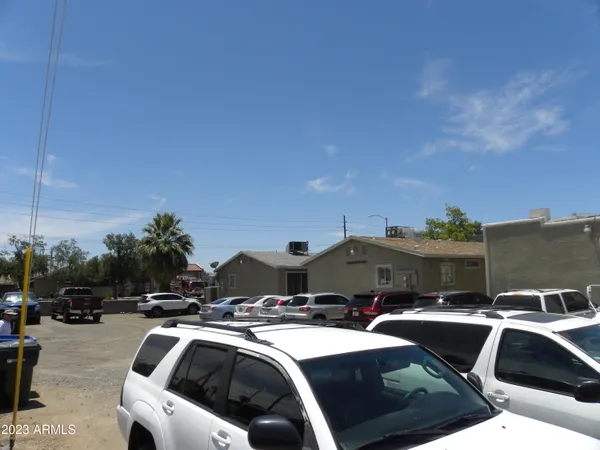 $1,635,000 | 1002 North 27th Place, Phoenix, AZ 85008