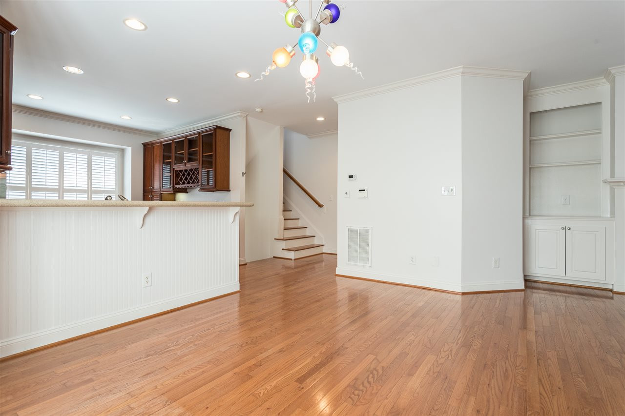 1320 Cameron View Court Raleigh, NC 27607 - Photo 8 of 30 Photo 8