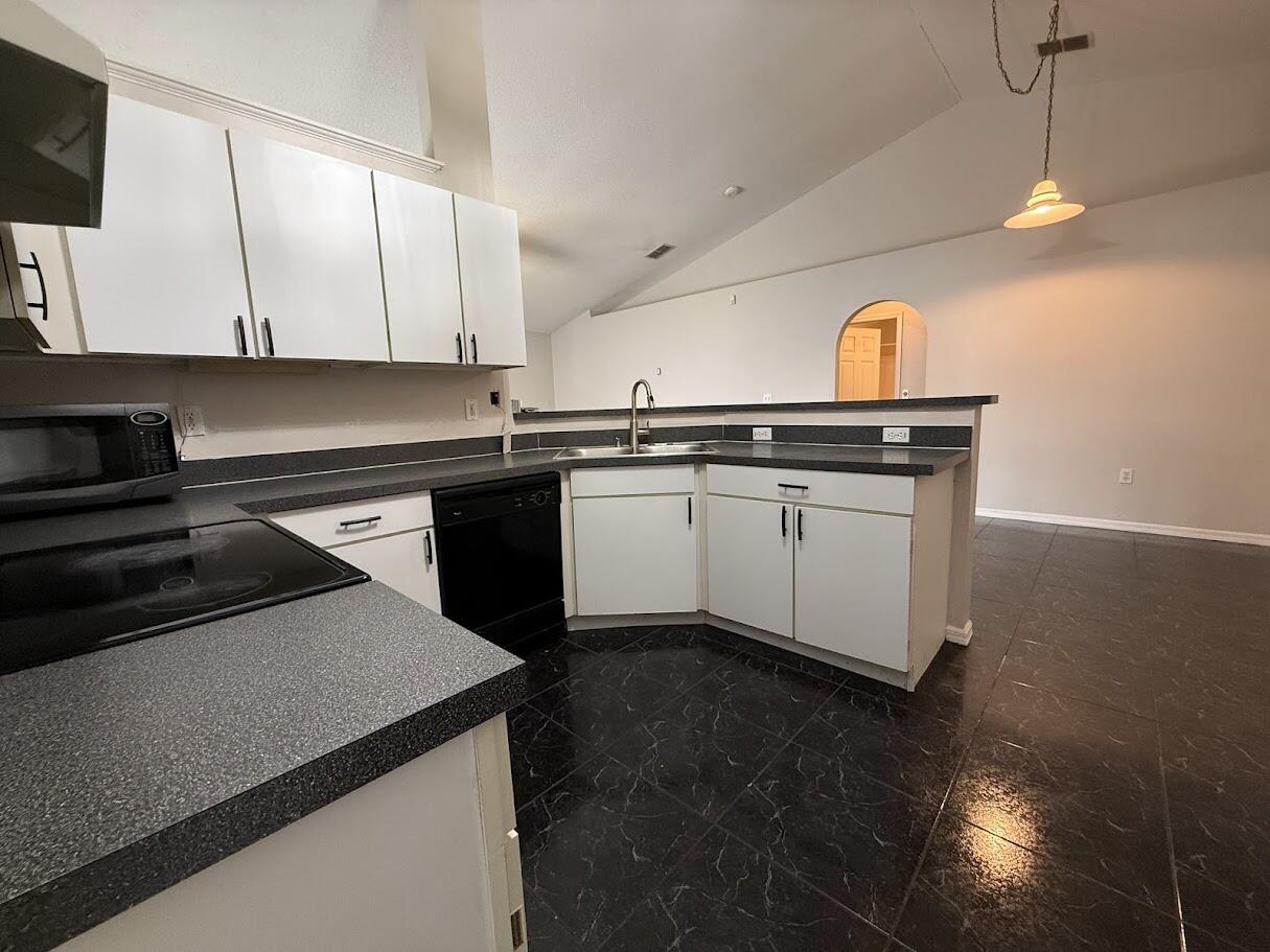 1772 Southwest Bonanza Street Port St. Lucie, FL 34953 - Photo 12 of 34 IMG_2838