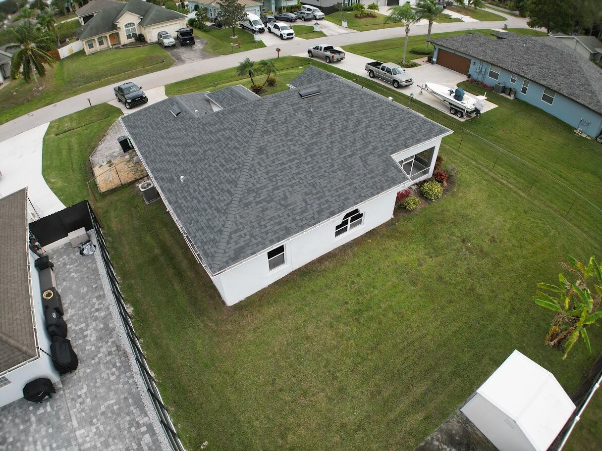 1772 Southwest Bonanza Street Port St. Lucie, FL 34953 - Photo 6 of 34 dji_fly_20260118_134950_34_1768765767978