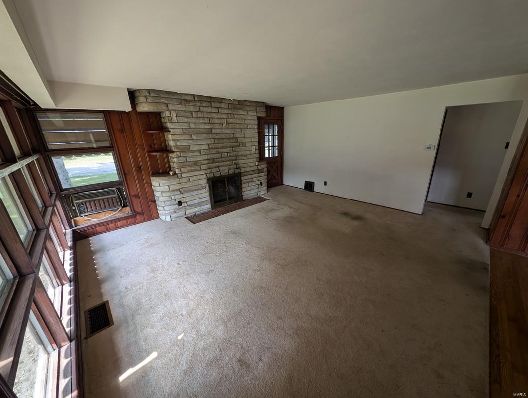 2 Lakeview Drive Belleville, IL 62223 - Photo 4 of 13