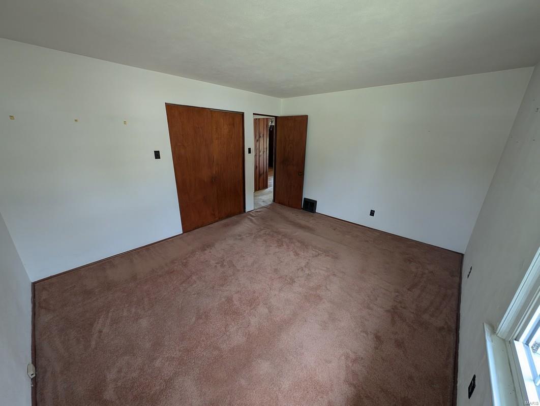 2 Lakeview Drive Belleville, IL 62223 - Photo 8 of 13