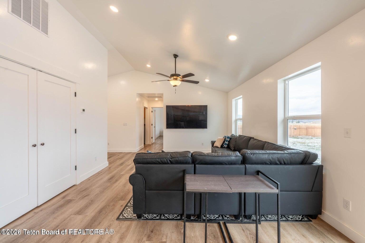 330 Wright Street Thayne, WY 83127 - Photo 17 of 25 IMG_5934