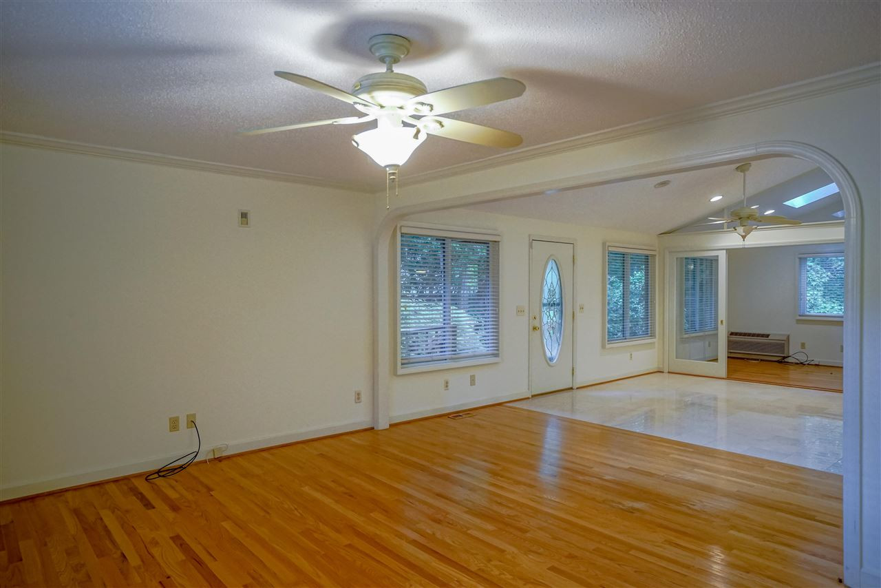 3604 Ranlo Drive Raleigh, NC 27612 - Photo 10 of 29 Photo 10