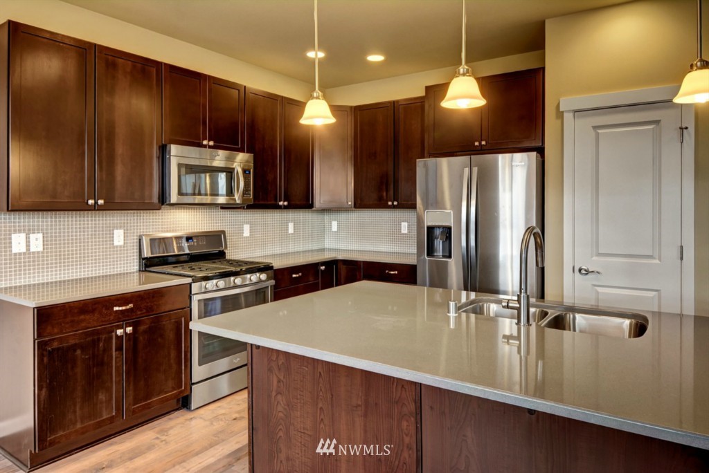 3609 176th Place Southeast, Unit 2007 Bothell, WA 98012 - Photo 3 of 11 Gallery Image 3