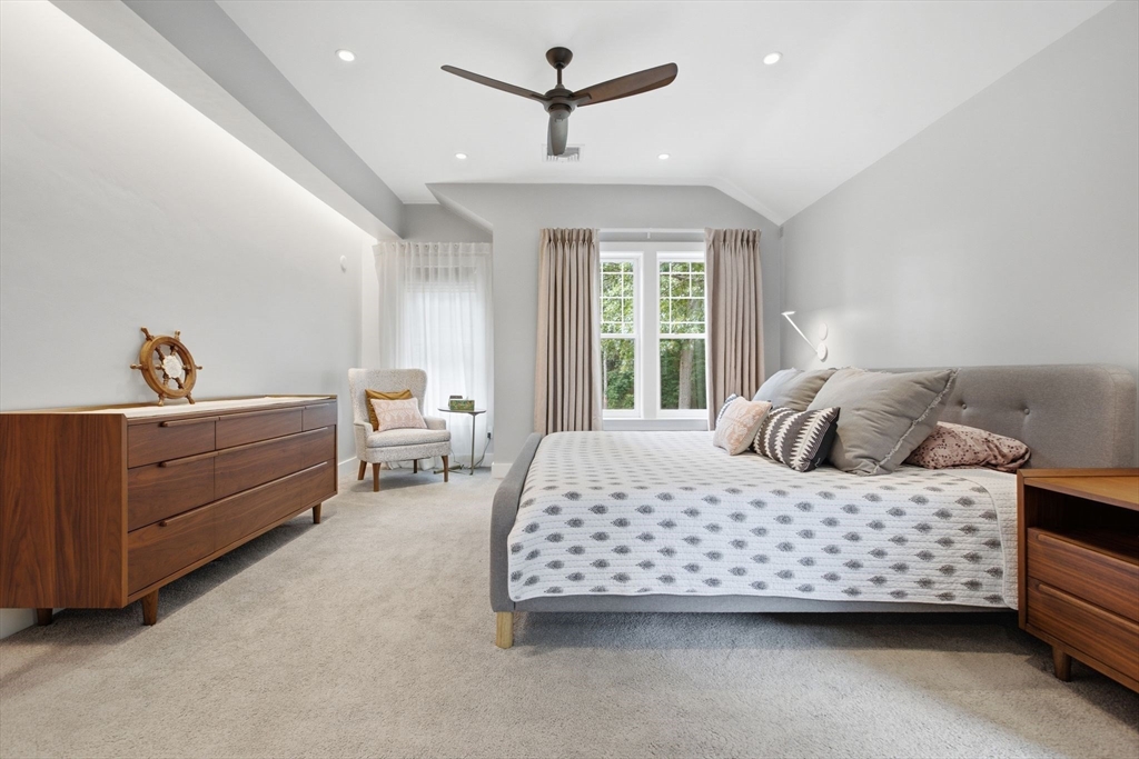 15 George Street Reading, MA 01867 - Photo 26 of 41
