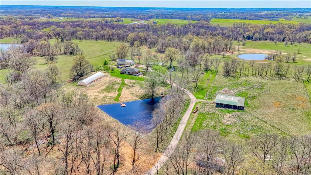 450 Southwest 725th Road Chilhowee, MO 64733 - Photo 4 of 77