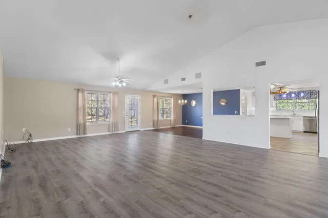 $480,000 | 2365 Tumbleweed Drive, Navarre, FL 32566