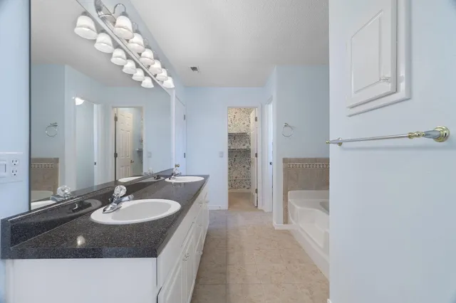 $480,000 | 2365 Tumbleweed Drive, Navarre, FL 32566