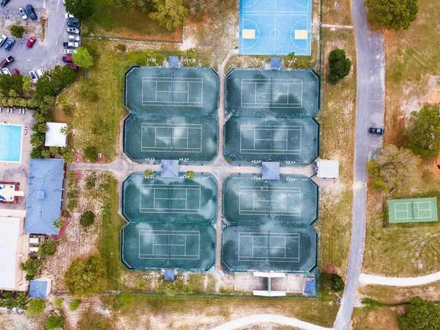 $480,000 | 2365 Tumbleweed Drive, Navarre, FL 32566