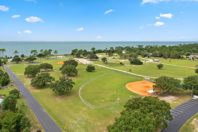 $480,000 | 2365 Tumbleweed Drive, Navarre, FL 32566