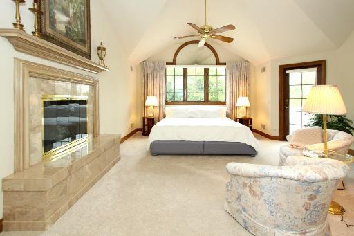 301 Ridge Road Barrington Hills, IL 60010 - Photo 6 of 16