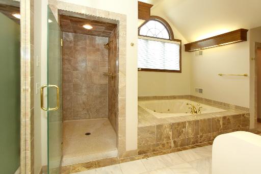 301 Ridge Road Barrington Hills, IL 60010 - Photo 7 of 16