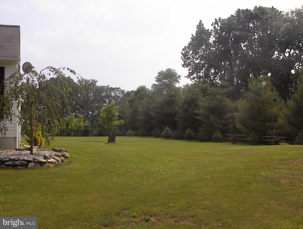 932 Pine Hill Road Lititz, PA 17543 - Photo 16 of 25