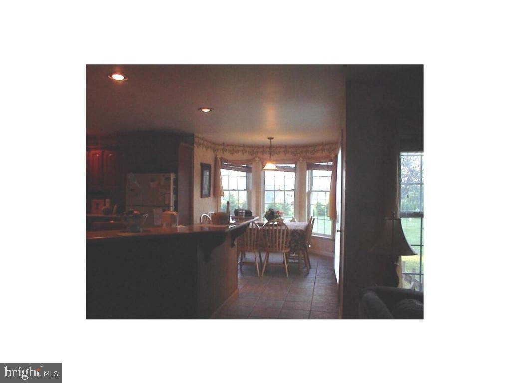 932 Pine Hill Road Lititz, PA 17543 - Photo 4 of 25