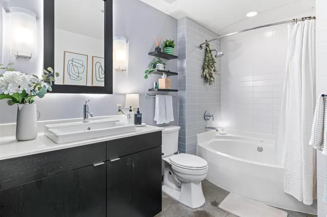 $390,000 | 730 Northeast Stinson Boulevard, Unit 314, Minneapolis, MN 55413