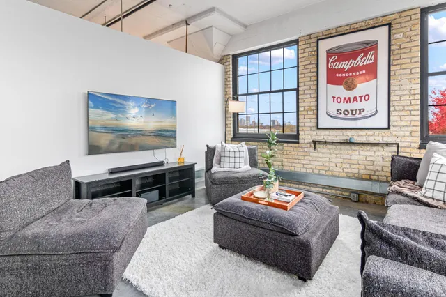 $390,000 | 730 Northeast Stinson Boulevard, Unit 314, Minneapolis, MN 55413