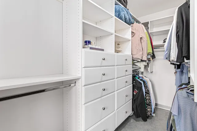 $390,000 | 730 Northeast Stinson Boulevard, Unit 314, Minneapolis, MN 55413