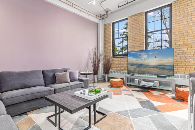 $390,000 | 730 Northeast Stinson Boulevard, Unit 314, Minneapolis, MN 55413