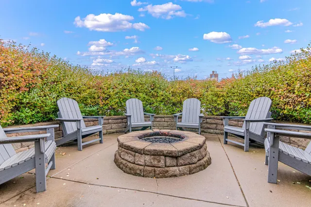 $390,000 | 730 Northeast Stinson Boulevard, Unit 314, Minneapolis, MN 55413