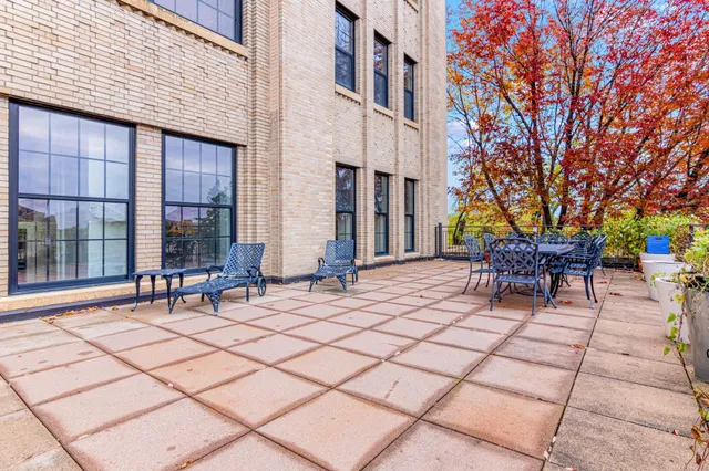 $390,000 | 730 Northeast Stinson Boulevard, Unit 314, Minneapolis, MN 55413