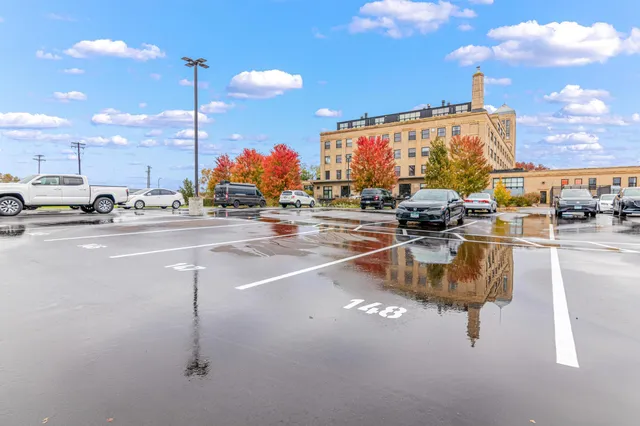 $390,000 | 730 Northeast Stinson Boulevard, Unit 314, Minneapolis, MN 55413