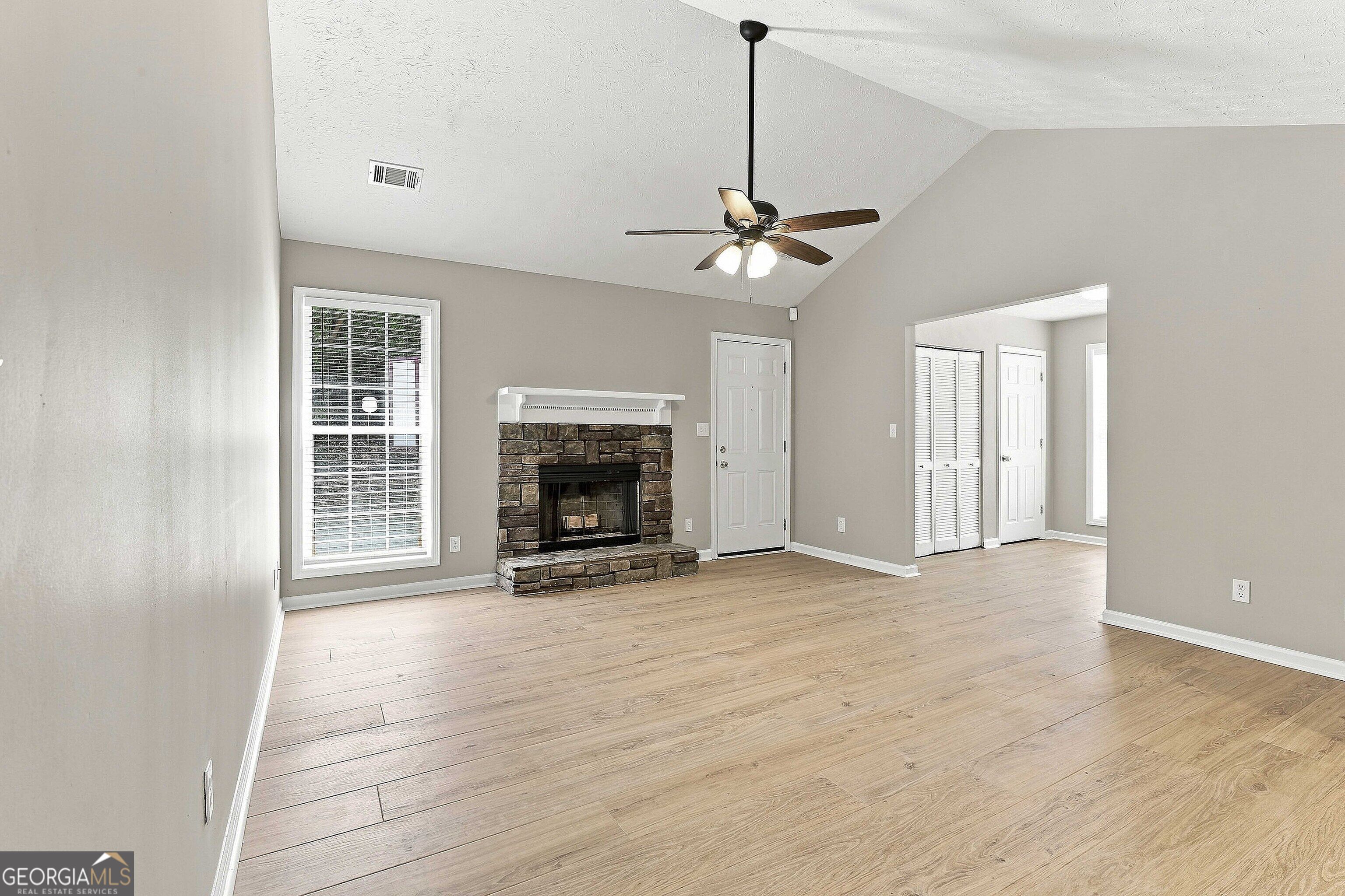 104 Ridgefield Circle LaGrange, GA 30241 - Photo 8 of 31 Gallery Image 8