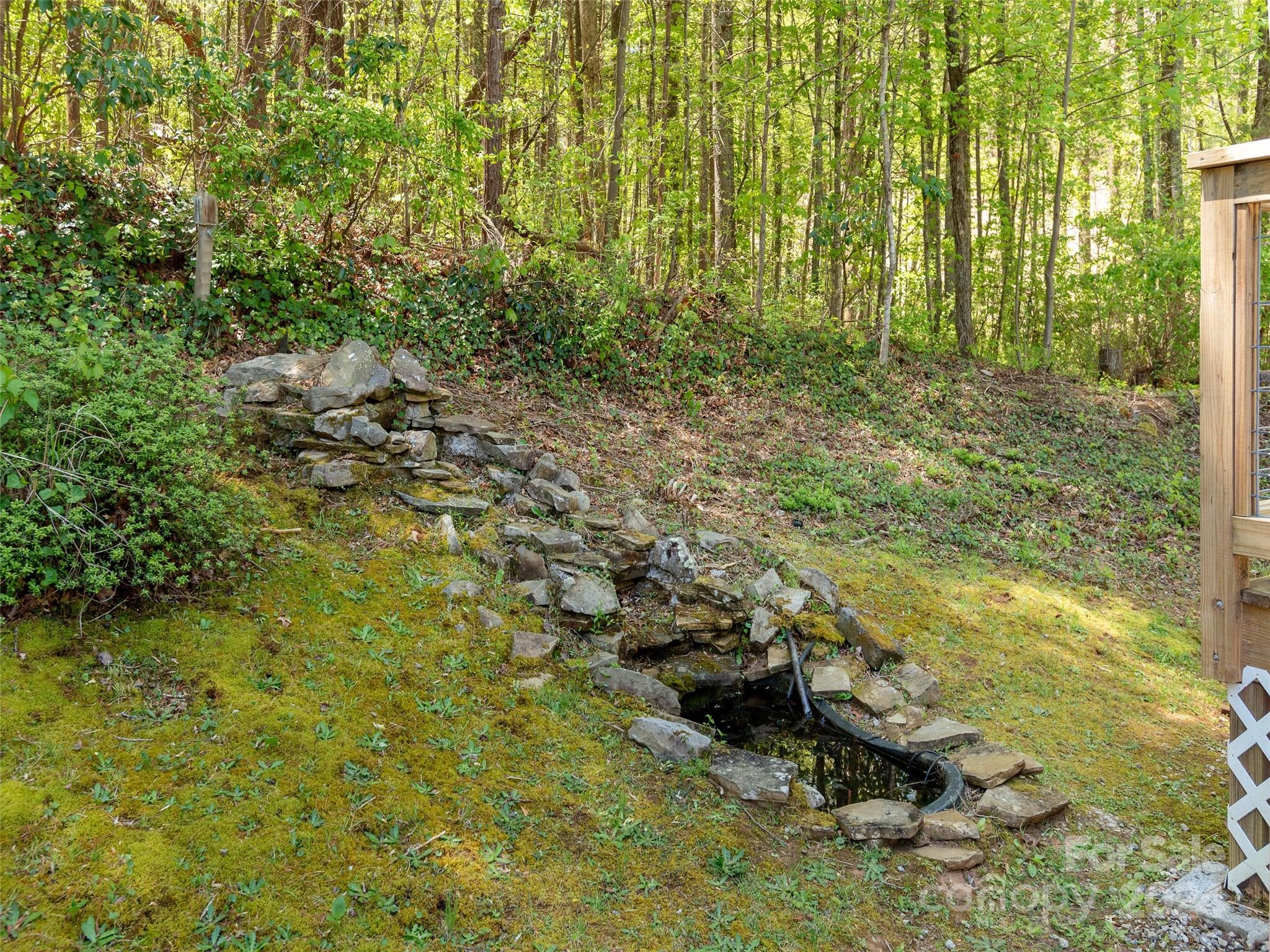 1067 Holbert Road Hendersonville, NC 28791 - Photo 31 of 36 Gallery Image 31