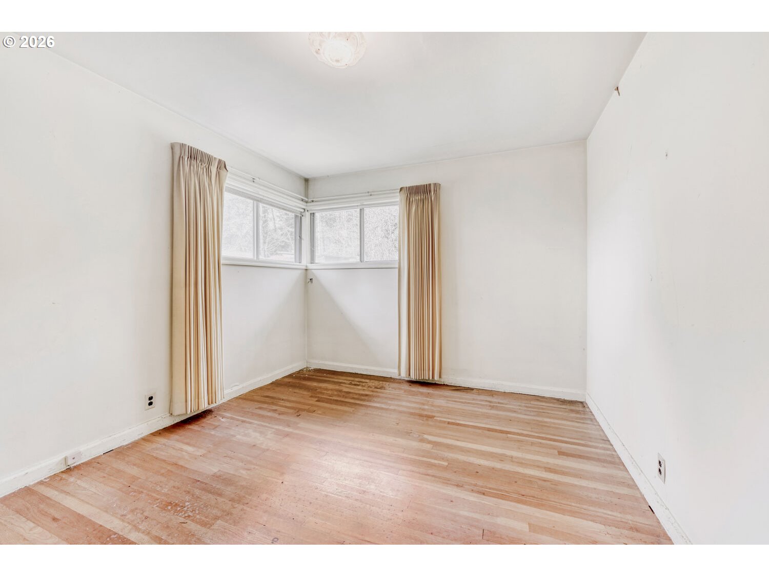 2415 Southwest Boundary Street Portland, OR 97239 - Photo 12 of 22 Gallery Image 12