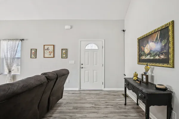 $350,000 | 103 Deer Lane, Russellville, KY 42276