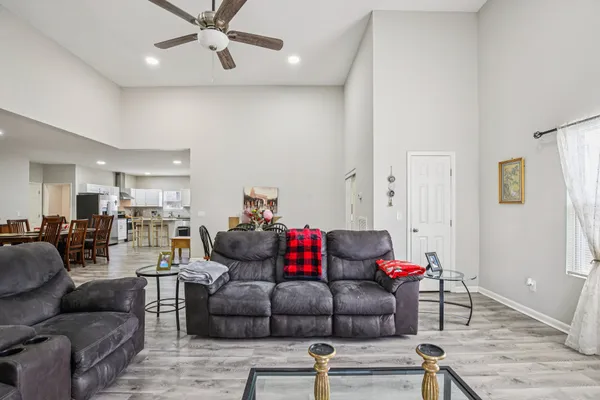 $350,000 | 103 Deer Lane, Russellville, KY 42276