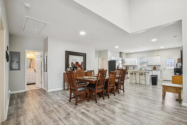 $350,000 | 103 Deer Lane, Russellville, KY 42276