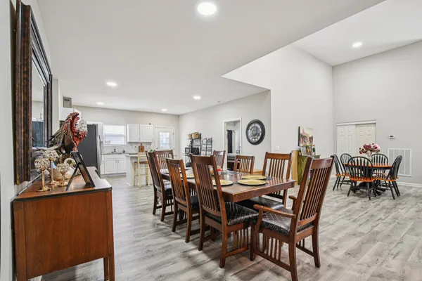 $350,000 | 103 Deer Lane, Russellville, KY 42276