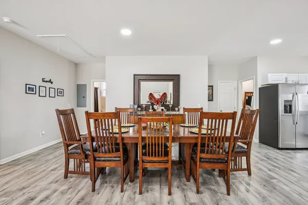 $350,000 | 103 Deer Lane, Russellville, KY 42276