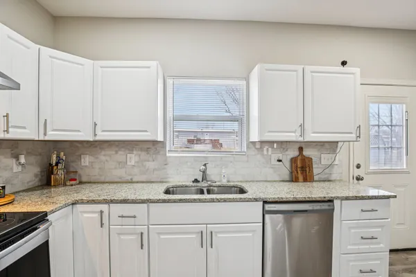 $350,000 | 103 Deer Lane, Russellville, KY 42276