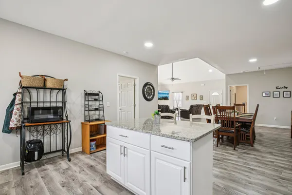 $350,000 | 103 Deer Lane, Russellville, KY 42276