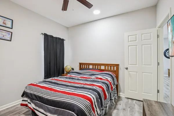 $350,000 | 103 Deer Lane, Russellville, KY 42276