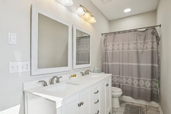 $350,000 | 103 Deer Lane, Russellville, KY 42276