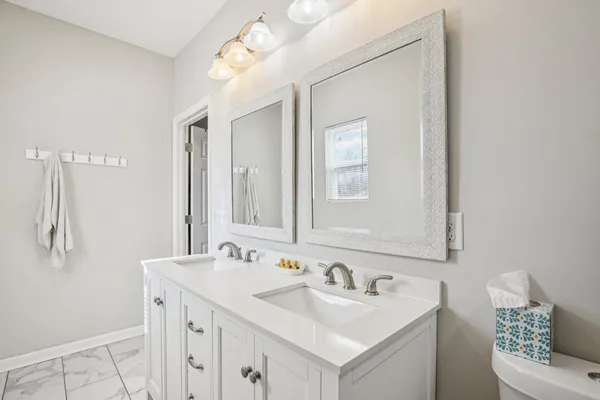 $350,000 | 103 Deer Lane, Russellville, KY 42276