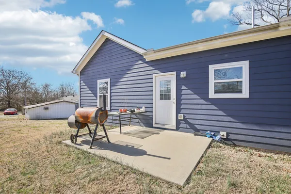 $350,000 | 103 Deer Lane, Russellville, KY 42276