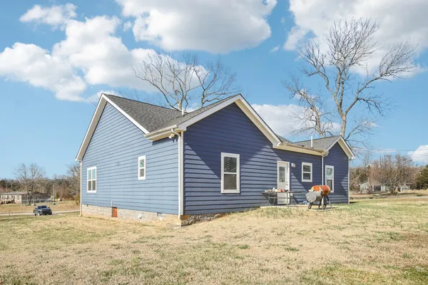 $350,000 | 103 Deer Lane, Russellville, KY 42276
