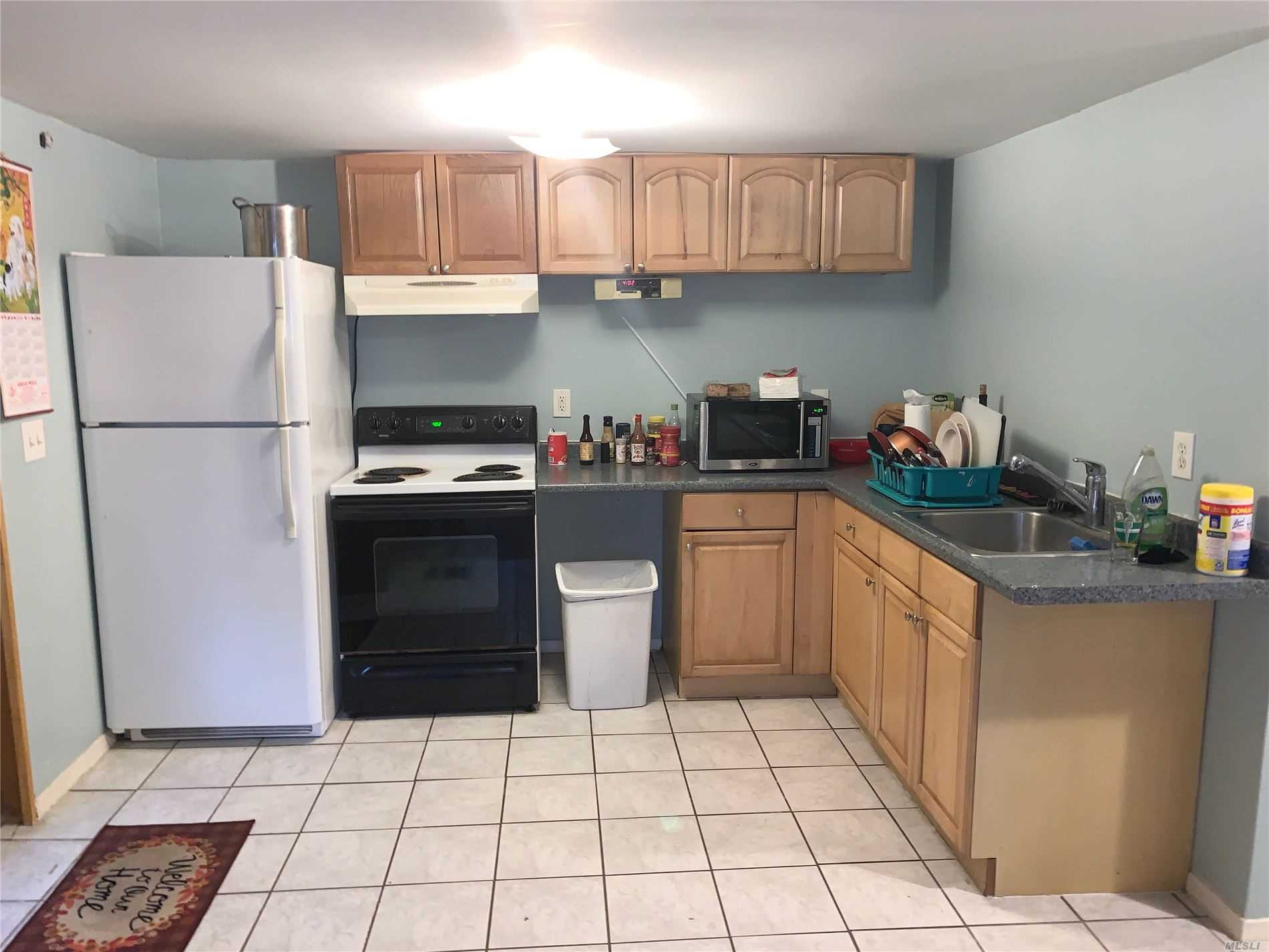 381 North Country Road Sound Beach, NY 11789 - Photo 17 of 19