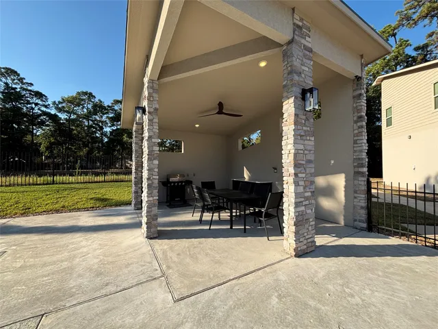 $1,880 | 504 Nursery Road, Unit 1209, The Woodlands, TX 77380