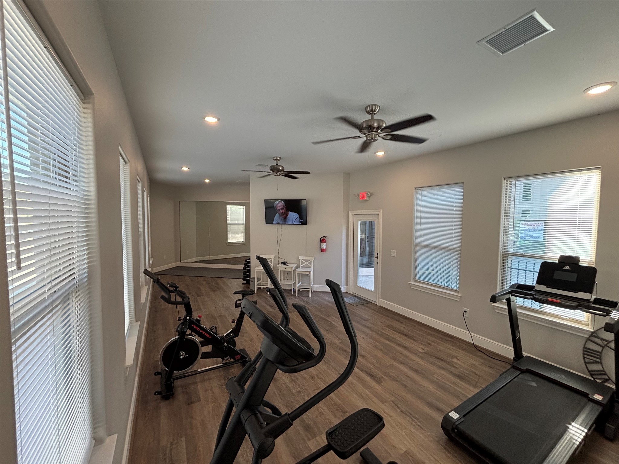 504 Nursery Road, Unit 1209 The Woodlands, TX 77380 - Photo 7 of 27 a view of a room with gym equipment