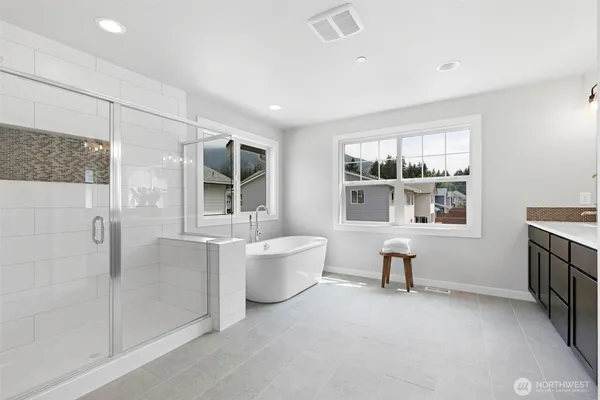 $1,340,880 | 33720 Northeast 42nd Street, Carnation, WA 98014