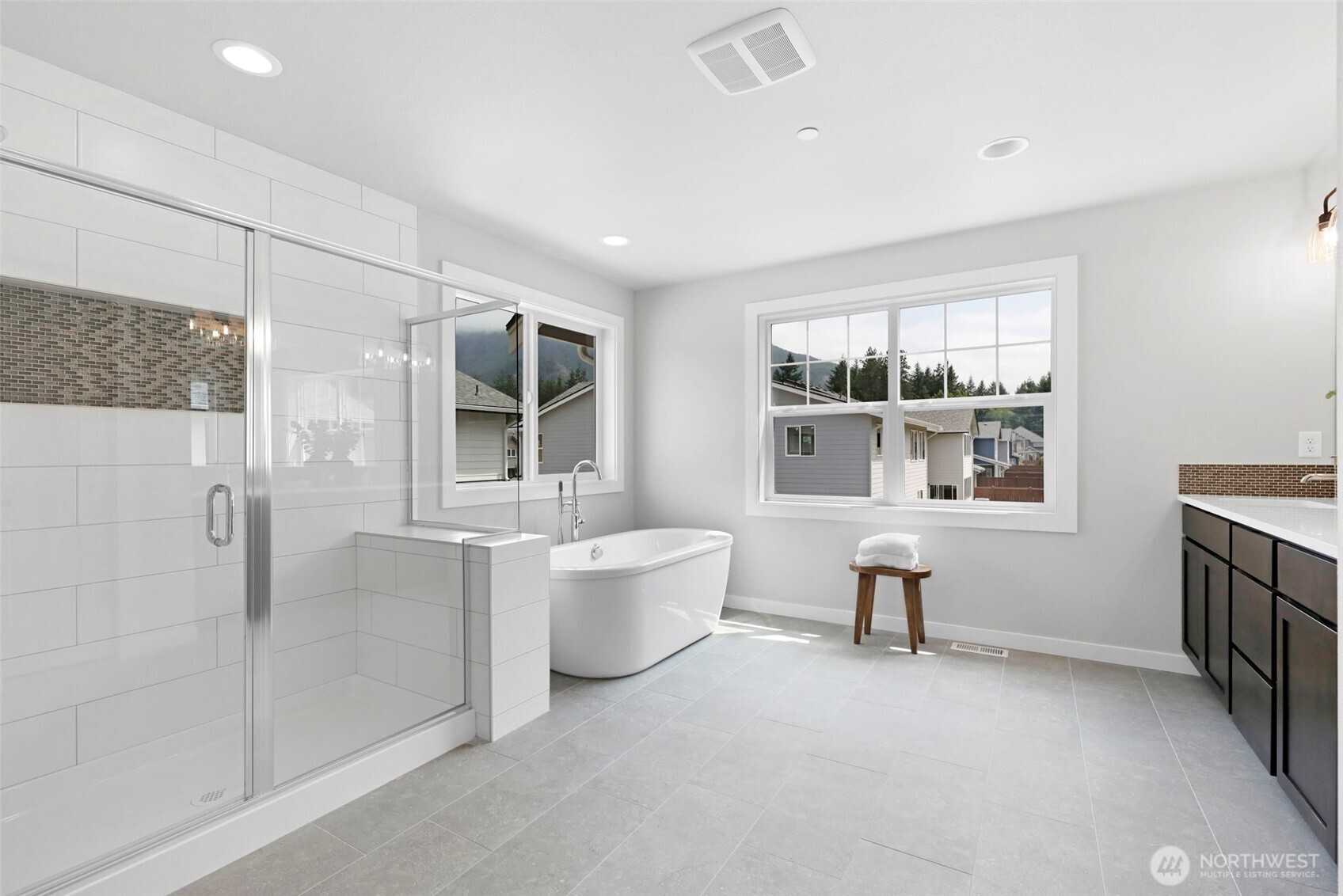 33720 Northeast 42nd Street Carnation, WA 98014 - Photo 18 of 21